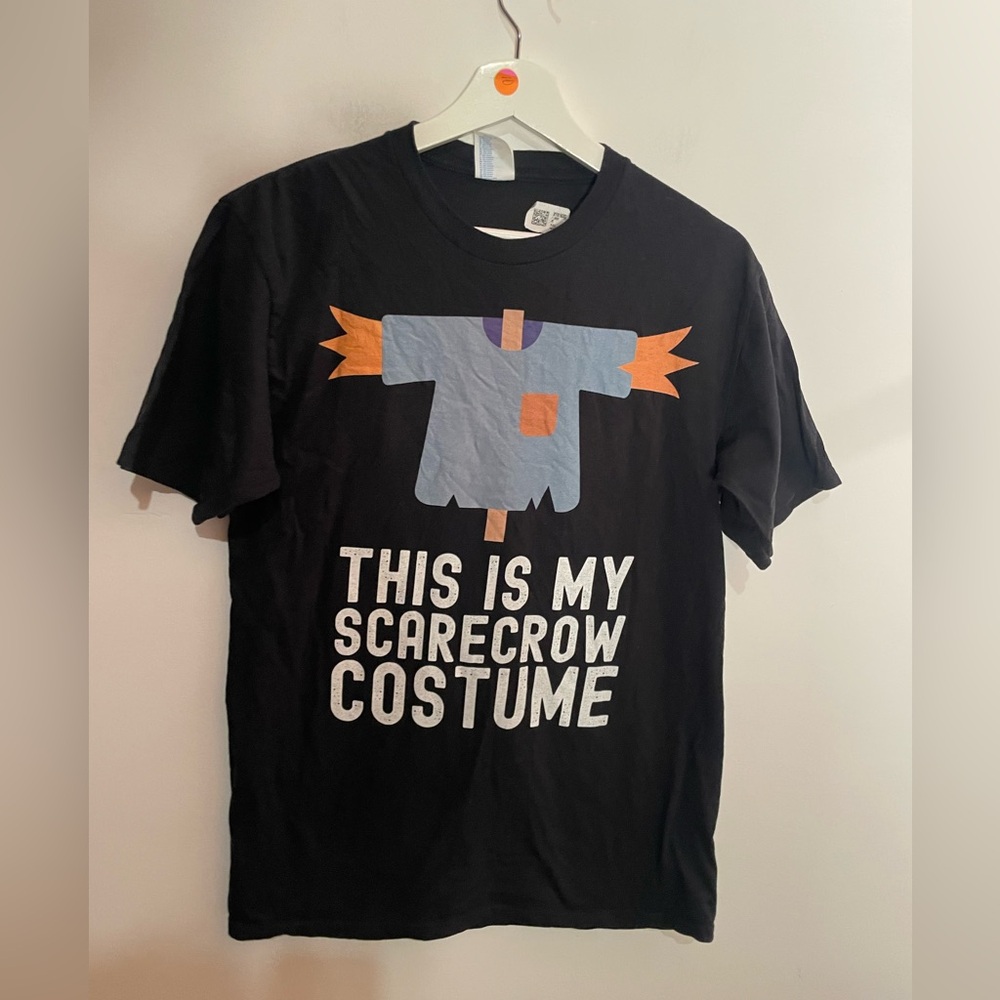 This is‎ my Scarecrow Shirt Medium